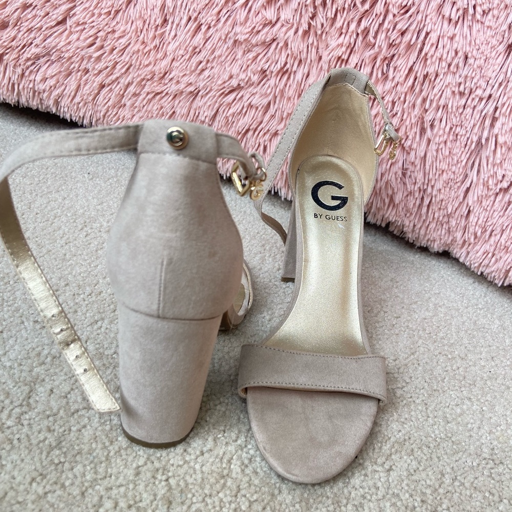 Guess heels. Size 8
